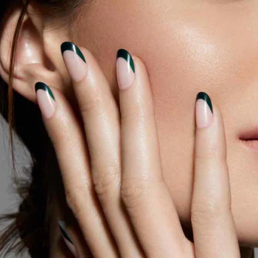 Static Nails press-on nails